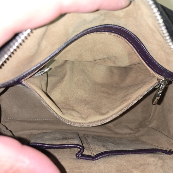 💯 Authentic MCM Black & Purple Visetos Princess Lion Boston Bag - Picture 4 of 16